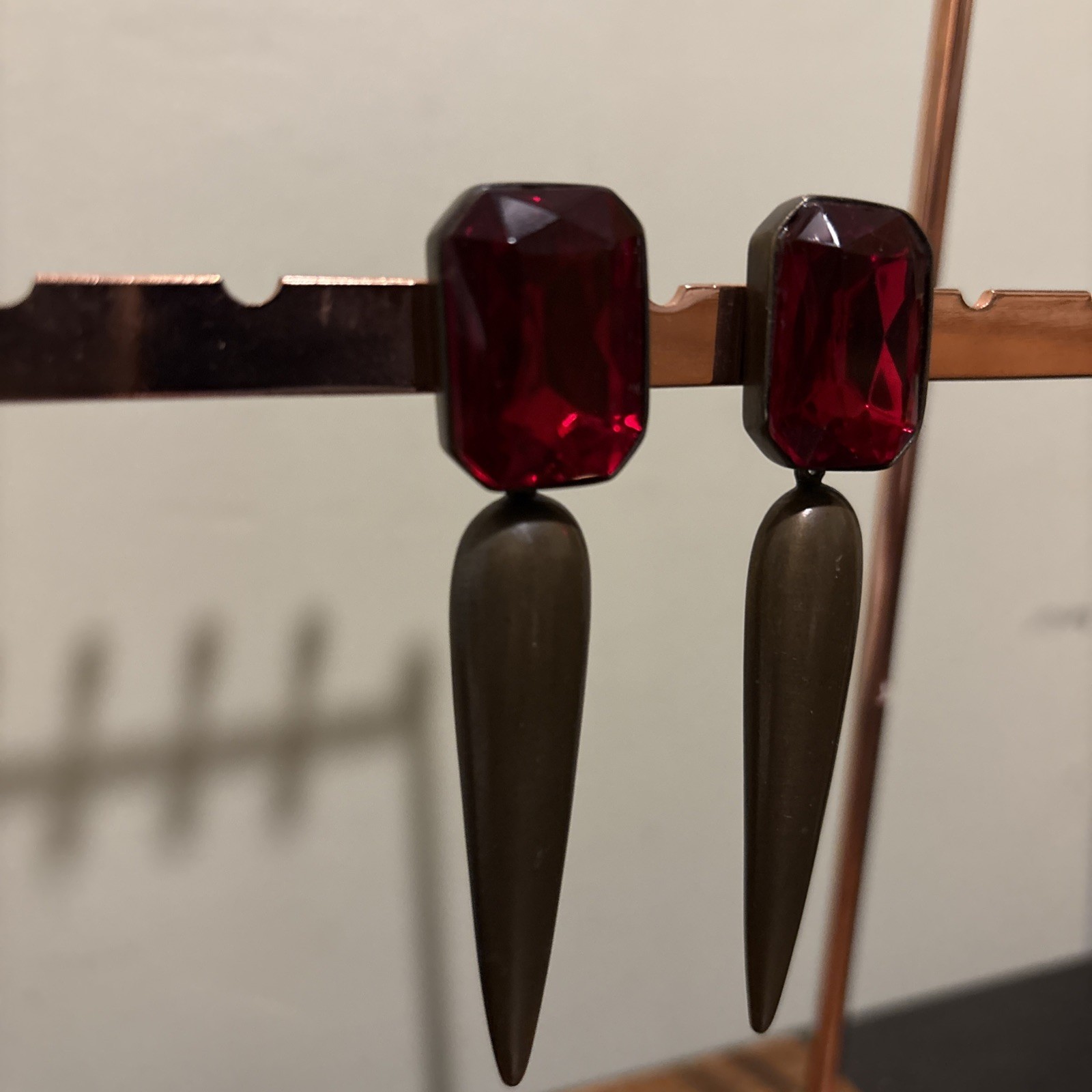 VTG Statement Dangle Clip On Earrings Ruby Red Fa… - image 5