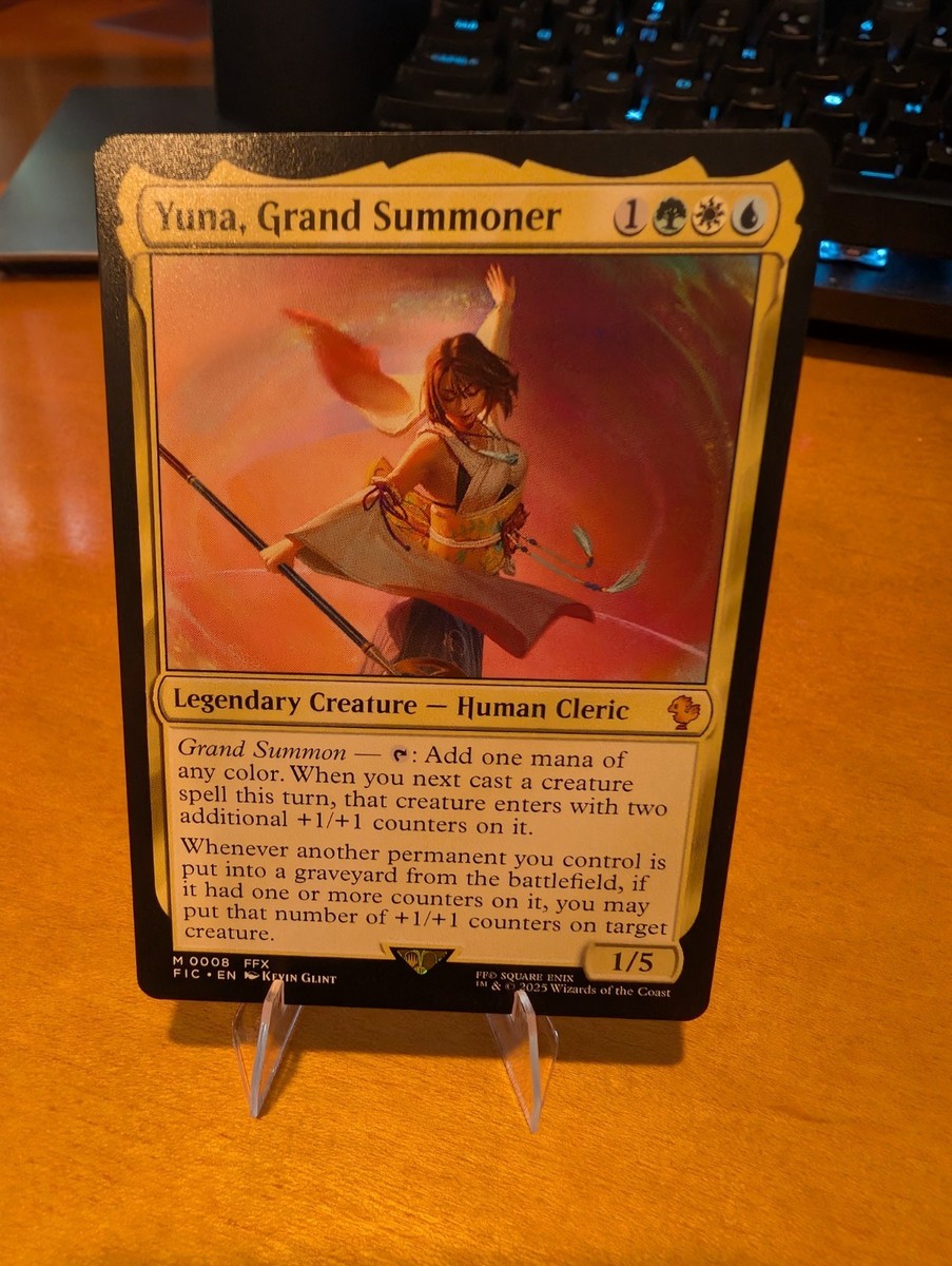Yuna, Grand Summoner Commander: Final Fantasy Regular for