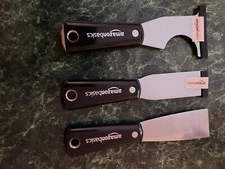 3 Putty Knifes, Chisel Edge Scraper And Painters Tool