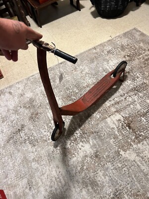 Vintage radio line scooter 