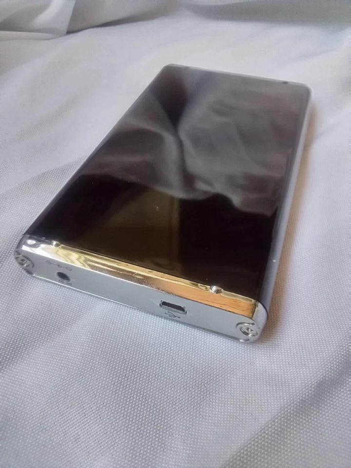 Внешний мультимедийный привод MAD DOG DVD-RW.  Без шнуров - Изображение 2 из 4