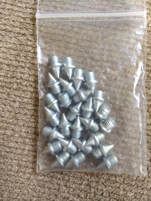 replacement spikes for track shoes