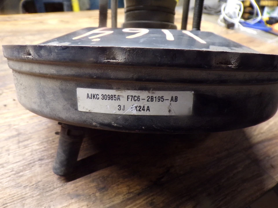 Ford Escort Mercury Tracer 97 1997 conjunto de refuerzo de freno eléctrico automático Foto 3 de 4