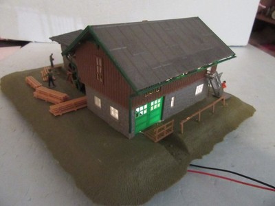 HO - POLA Quick Plastic - Custom LED Illuminated Sawmill with Accessories