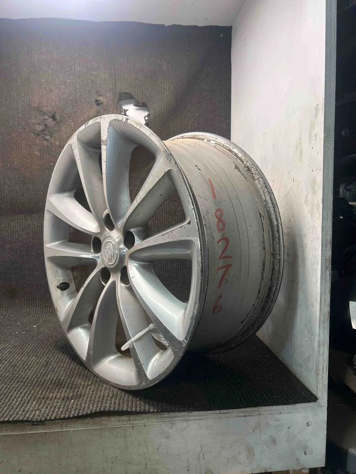 Fits 2012-2015 Buick Verano 18x8in Wheel/Rim OEM:22758351 - Image 2 of 4