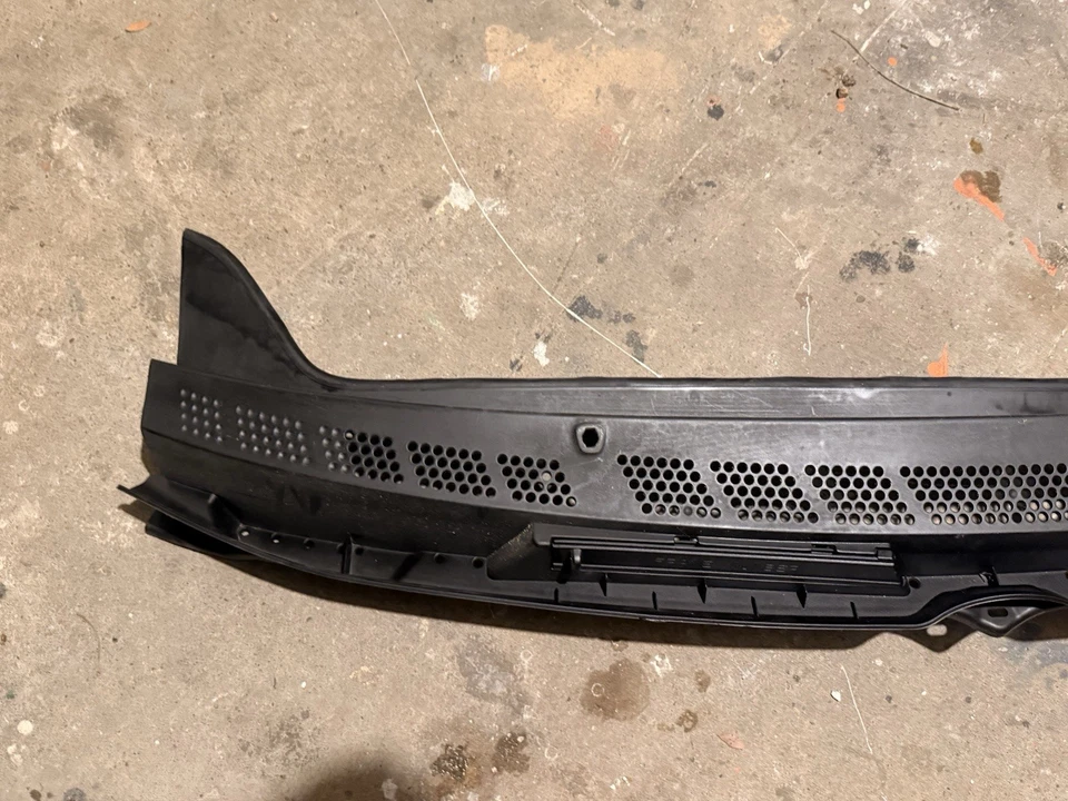 Honda Civic 2006-2011 Black Cawl For A Coupe Plastic OEM Replacement 8th Gen - Image 2 of 4