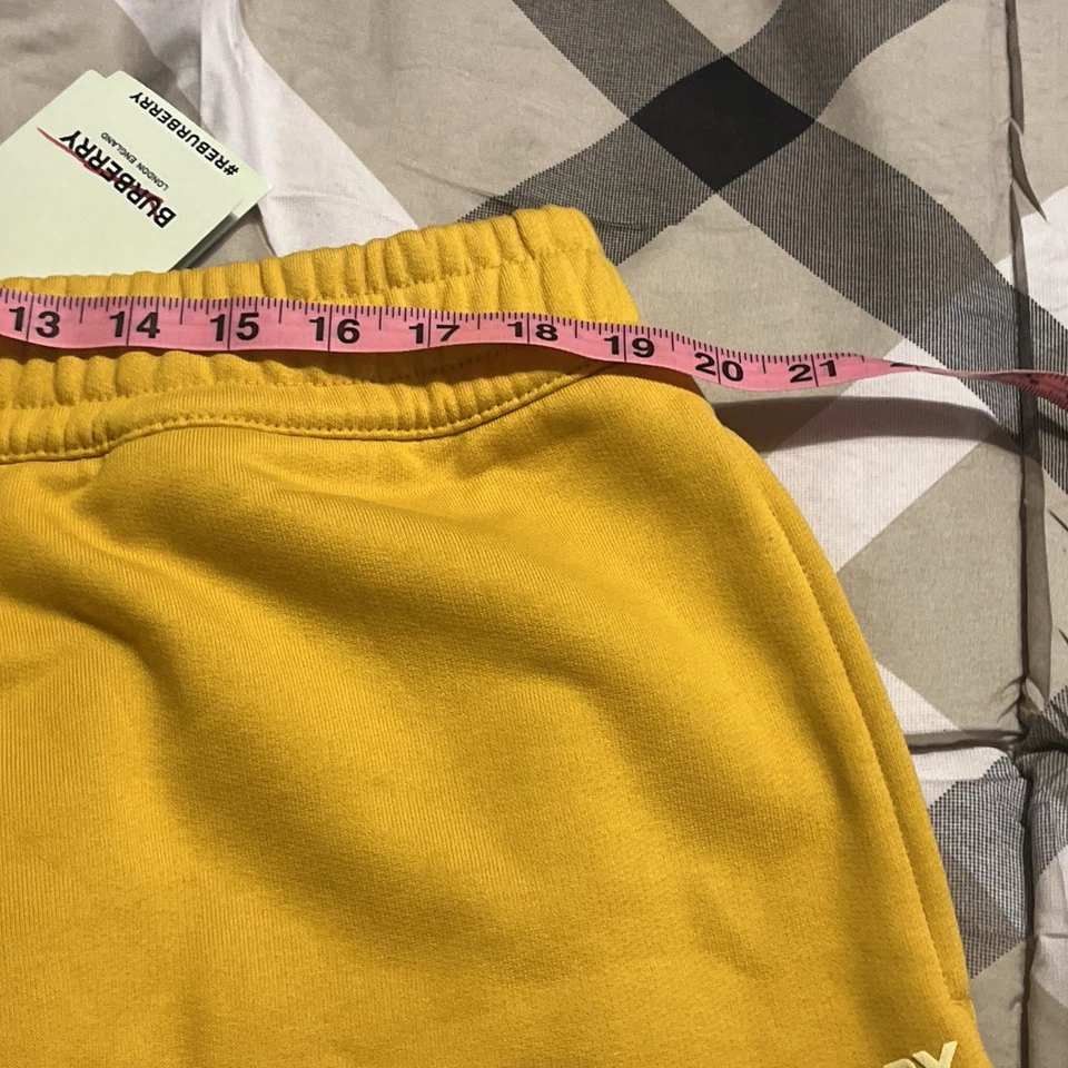 Pantalones cortos Burberry para hombre talla XXL Foto 4 de 4