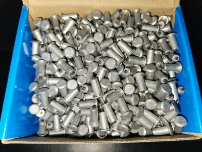 Ugigrip #16 Tungsten Tire Studs 100 each for Winter Snow & Ice Traction LEGAL