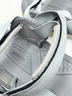 Steve Madden Sandals Men