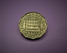 1965 QUEEN ELIZABETH II  THREEPENCE  WITH LUSTRE T-6