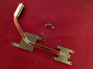 GPU Grafik Kühler Kühlkörper mit 4 Schrauben Lenovo 3000 N200 (2)