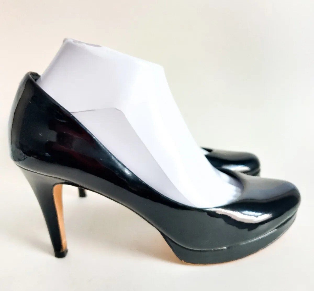 Vince Camuto Women's Grelena Platform Pump – Ankle Strap Heels In Suede Or Velvet