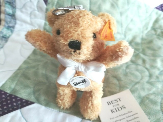 steiff teddy bear keyring