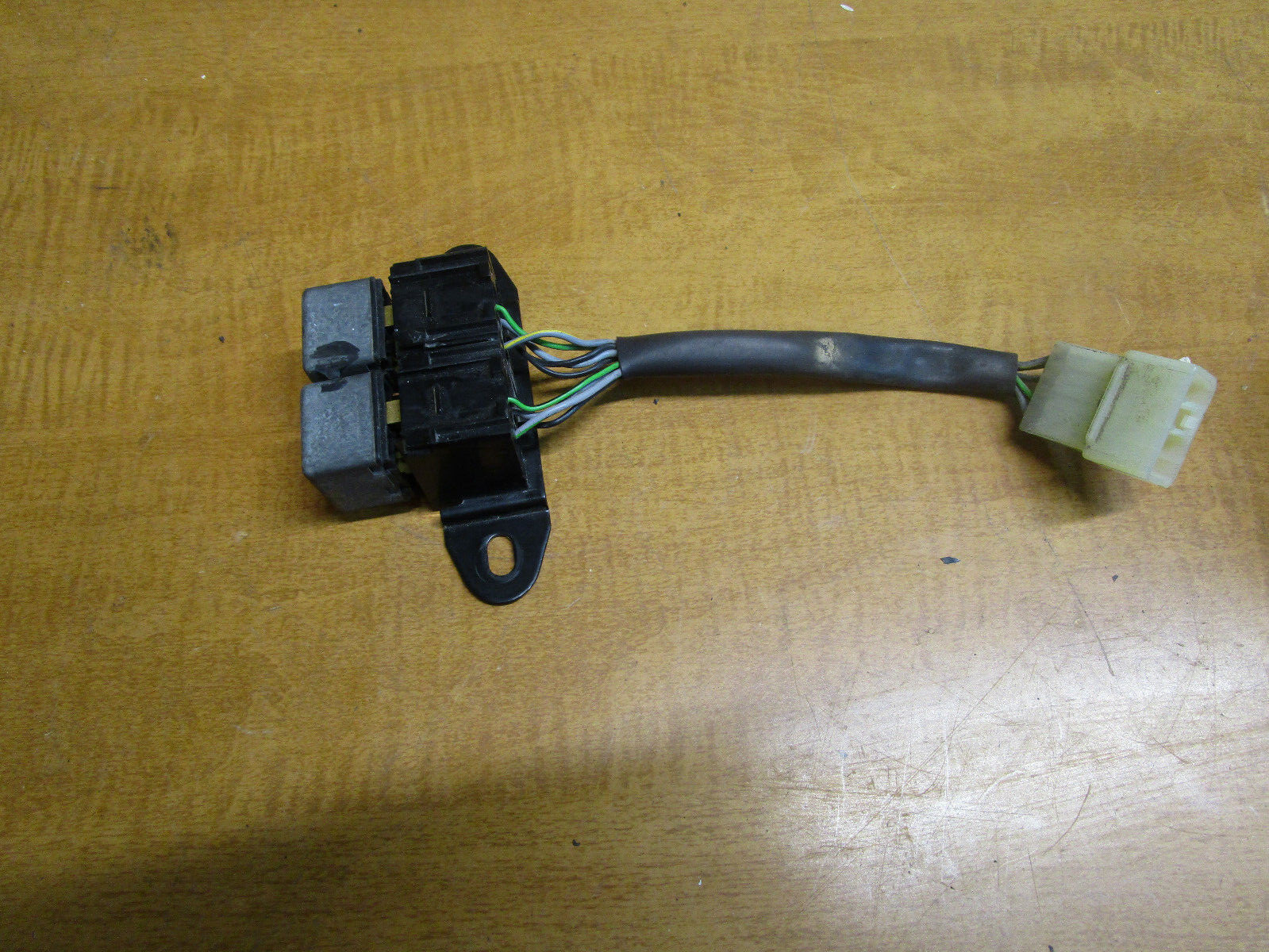 Ferrari 348 - Electrical  Boards Relay Assy P/N 110355 - 40130106