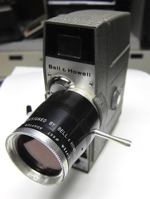 BELL & HOWELL ZOOM ELECTRIC EYE MODEL 310 8MM MOVIE CAMERA VINTAGE