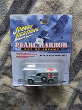 Johnny Lightning 305-03 Pearl Harbor Day of Infamy WC54 US Navy Ambulance