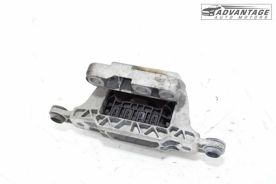 Cadillac XT4 2019-25 AWD motor pasajero derecho soporte soporte OEM Foto 4 de 4