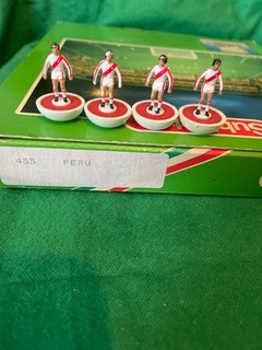 SUBBUTEO LW 455 PERU WORLD CUP SQUAD REFERENCED BOX