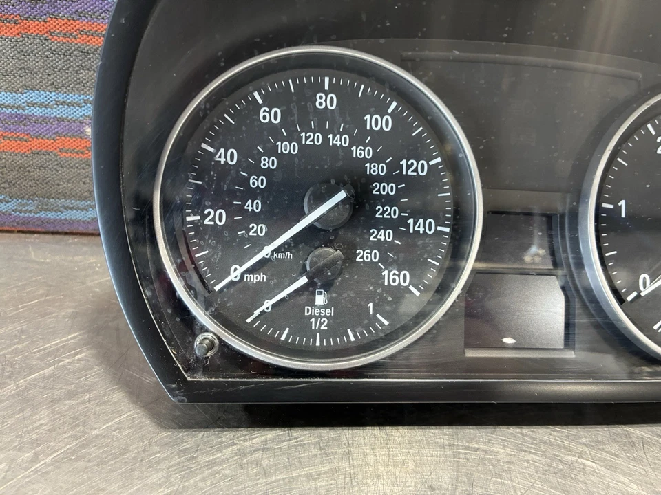 BMW 335d 2009-2011 velocímetro Speedo OEM (coincidencia 9187374 01) diésel Foto 3 de 4