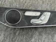 Mercedes-Benz GLC Door card panel trim