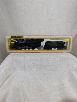 HO Bachmann 2-8-0 Consolidation Locomotive Reading w/smoke #0650