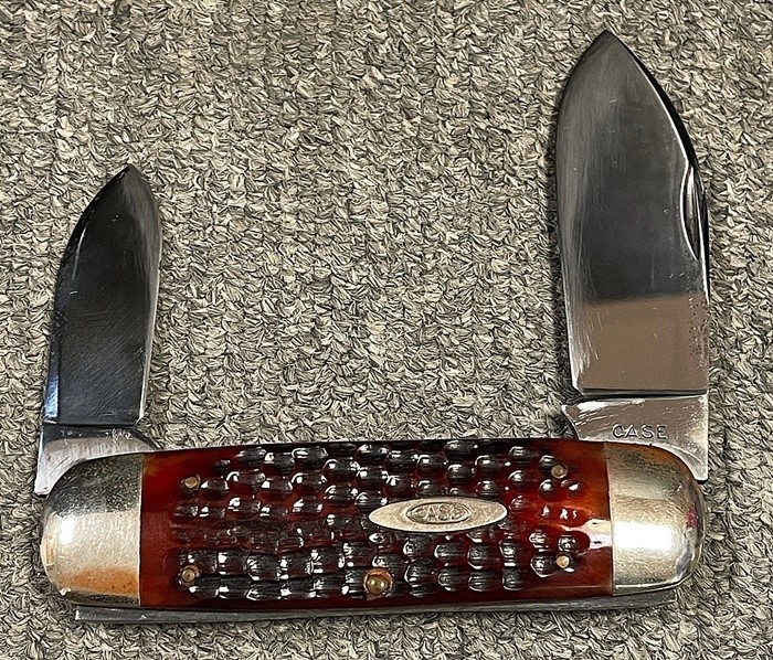 Case XX 1940-64 Red Bone Elephant Toe 6250 Sunfish Folding Knife