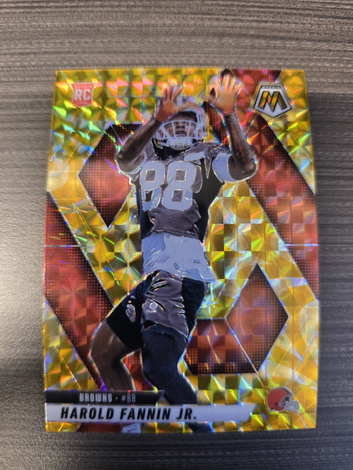 2025 Mosaic Harold Fannin Jr Yellow Reactive Cleveland Browns Rookie RC #384