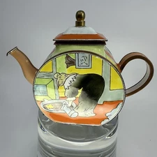 Charlotte Di Vita Numbered Edition Miniature Teapot Latrec Woman In The Tub.