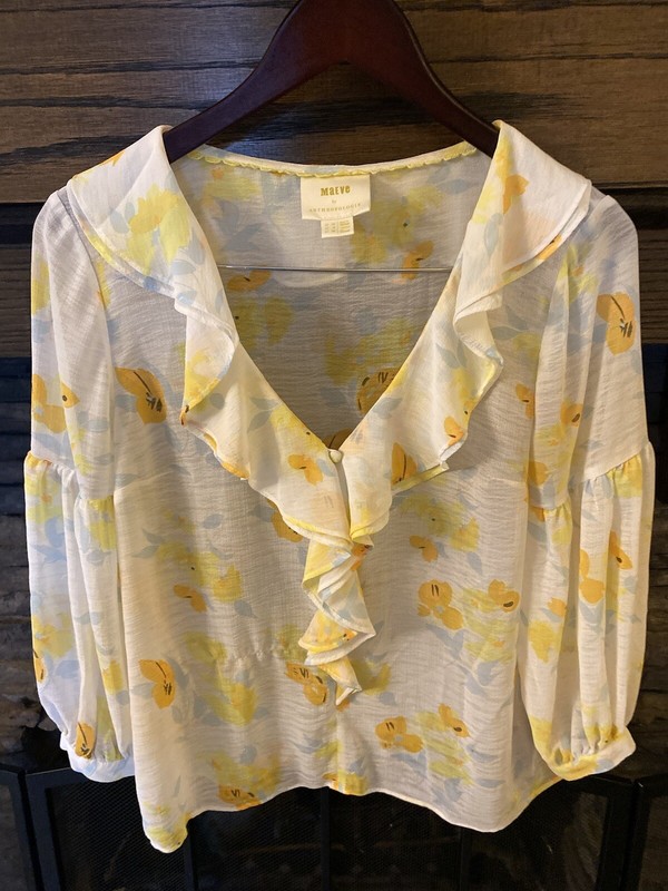 Maeve Anthropologie Blouse Long Sleeve V Neck White And Yellow Flowers Size 6