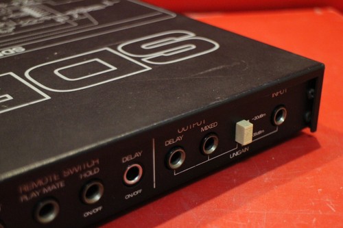USED Roland SDE-1000 Digital Delay Rack Effect Vintage from Japan U2189 240314 - Picture 11 of 12