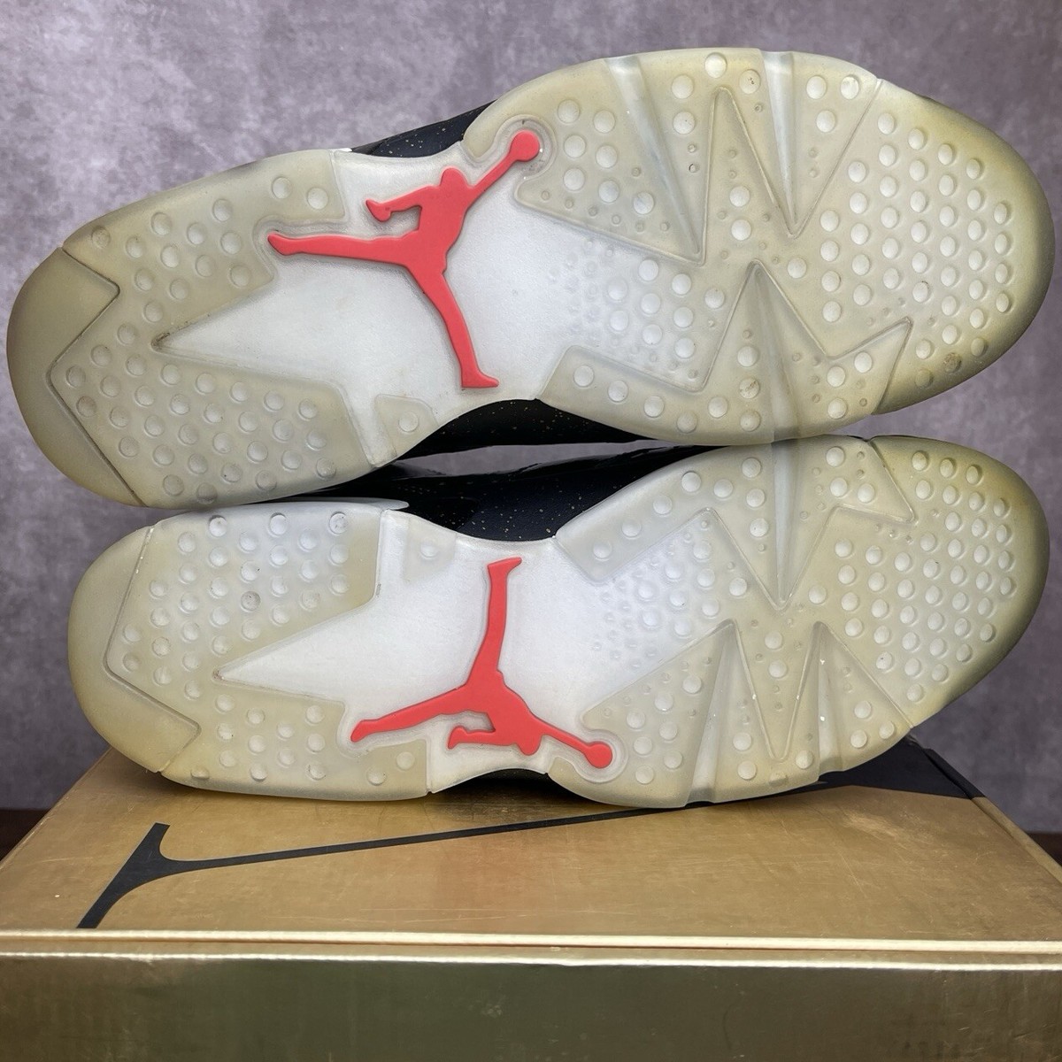 Og all clean Air Jordan 6 Champagne Bottle-size 11.5‎ 384664-350 Air Jordan 6 Retro Champagne Bottle 384664-350 main image 2