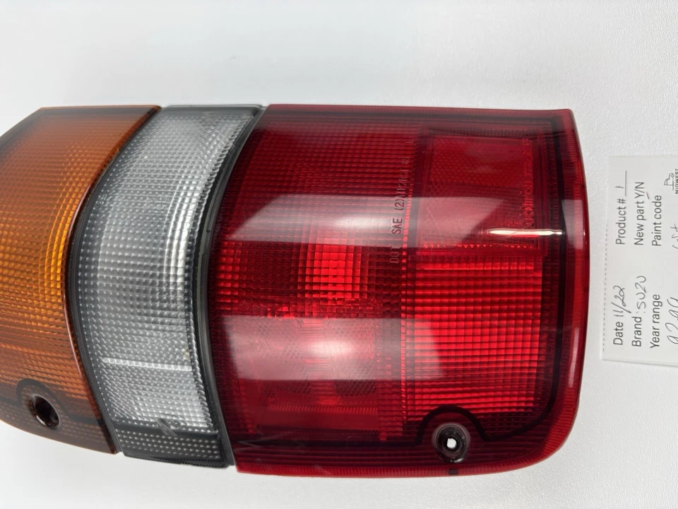 1992 - 1999 Isuzu Trooper Acura SLX OEM Factory TailLight LEFT DRIVERS 92-99 - Image 3 of 4