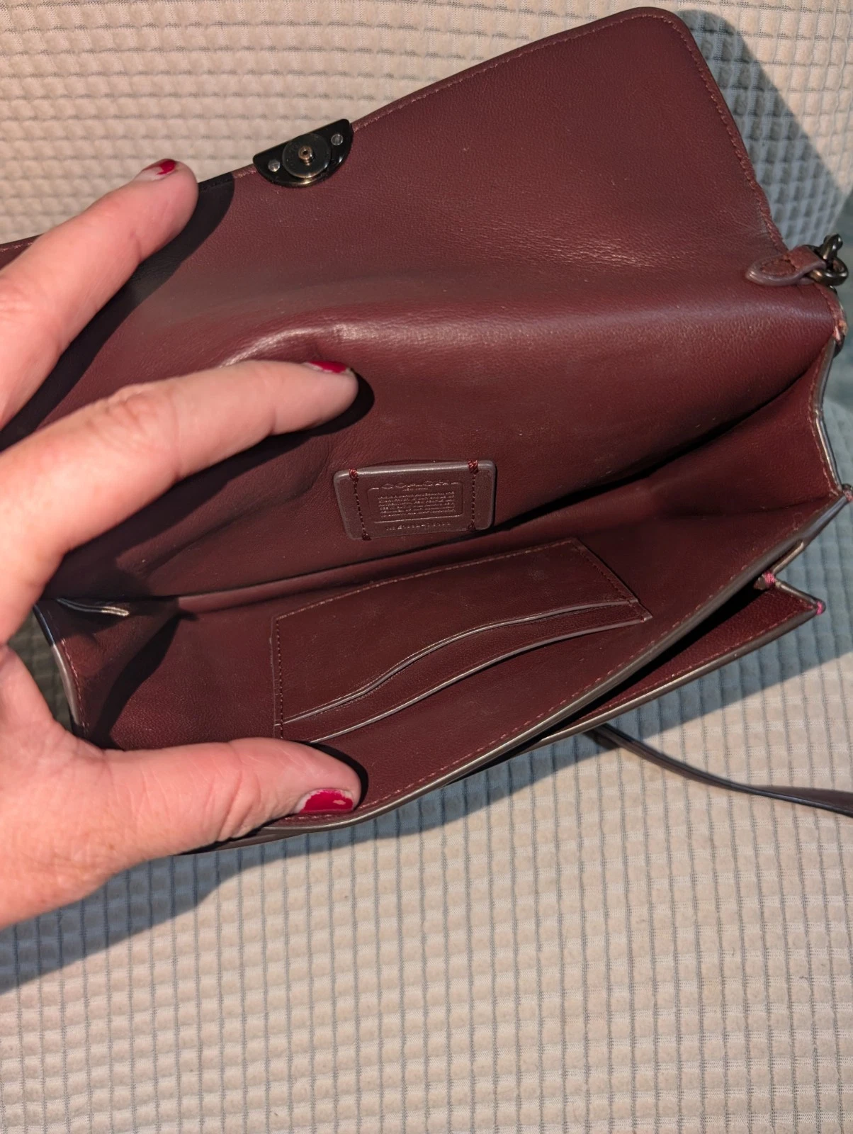 Borsa pochette Coach Dreamer rosa pelle conciata a guanti convertibile 76133