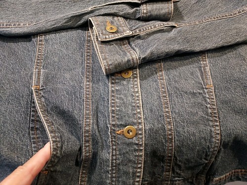 Van Heusen Blue Jean Jacket Women's Size Medium Cotton Snaps Blue Denim Pockets - Picture 8 of 10