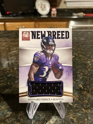 2012 Elite - New Breed Jerseys Bernard Pierce #28 /399 (MEM, RC) NM-MT Ravens