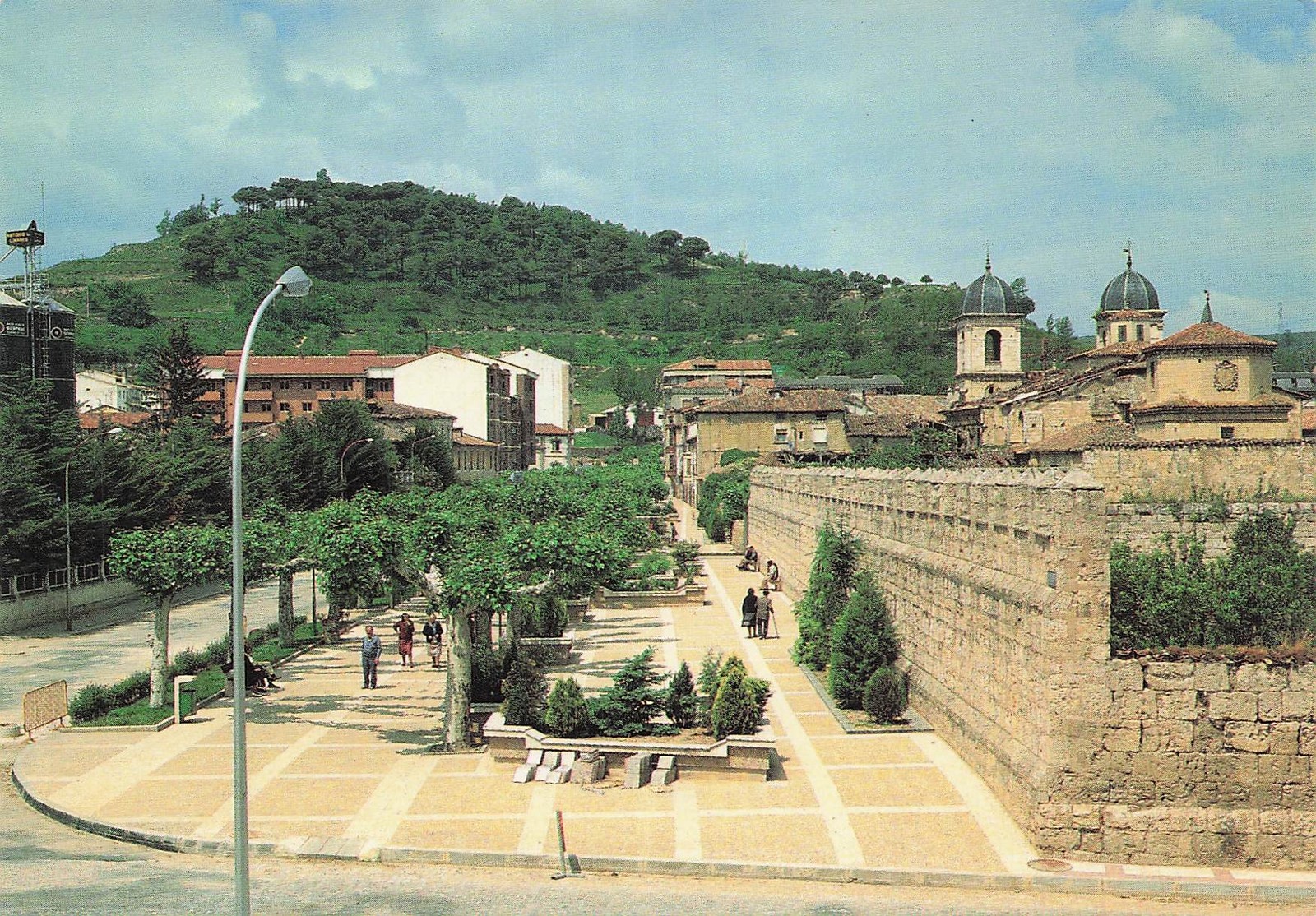 ESPAGNE BRIVIESCA PASEO DE LA TACONERA PROMENADE DE LA TACONERA