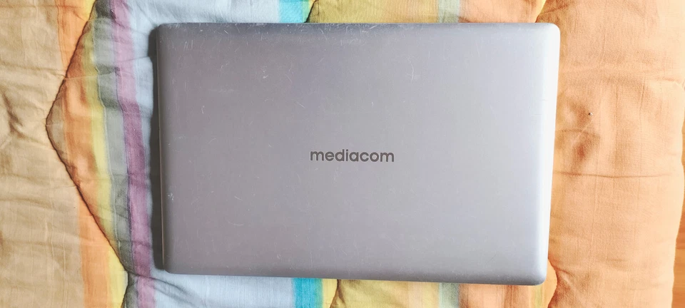 NOTEBOOK Mediacom SmartBook ONE 14" mod.MSB146 -leggi bene- - Immagine 4 di 4
