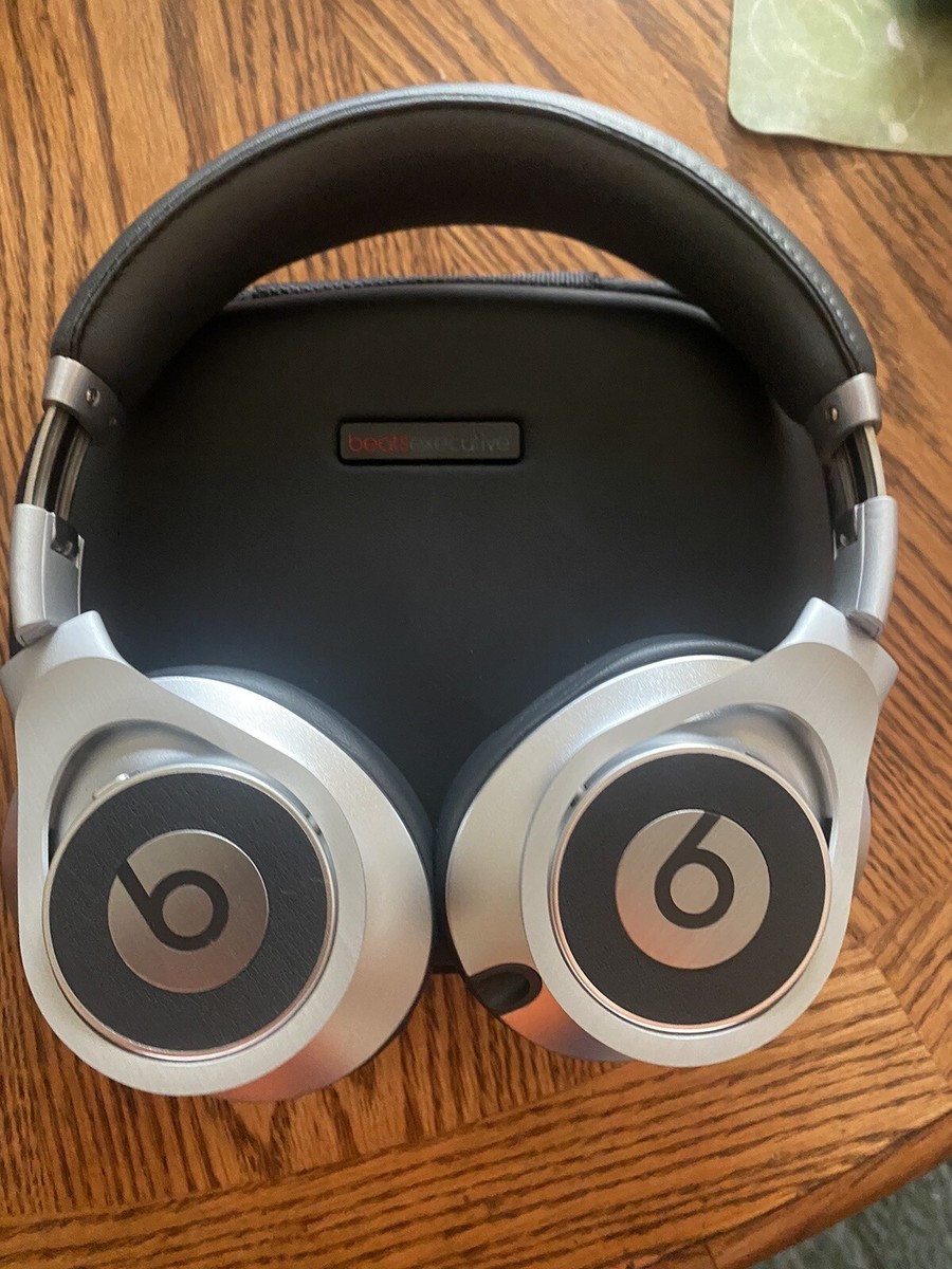 Beats By Dr. Dre Executive Silver Wired Noise Cancelling