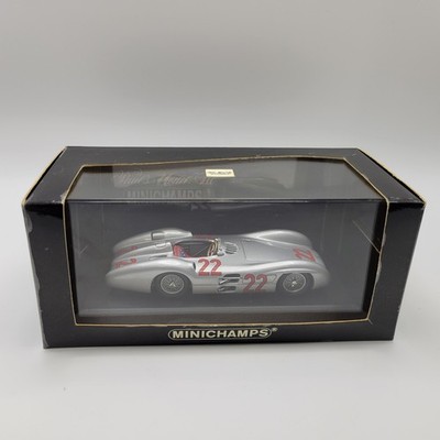 Minichamps Mercedes W196 GP France 1954 #22 H.Herrmann 1:43