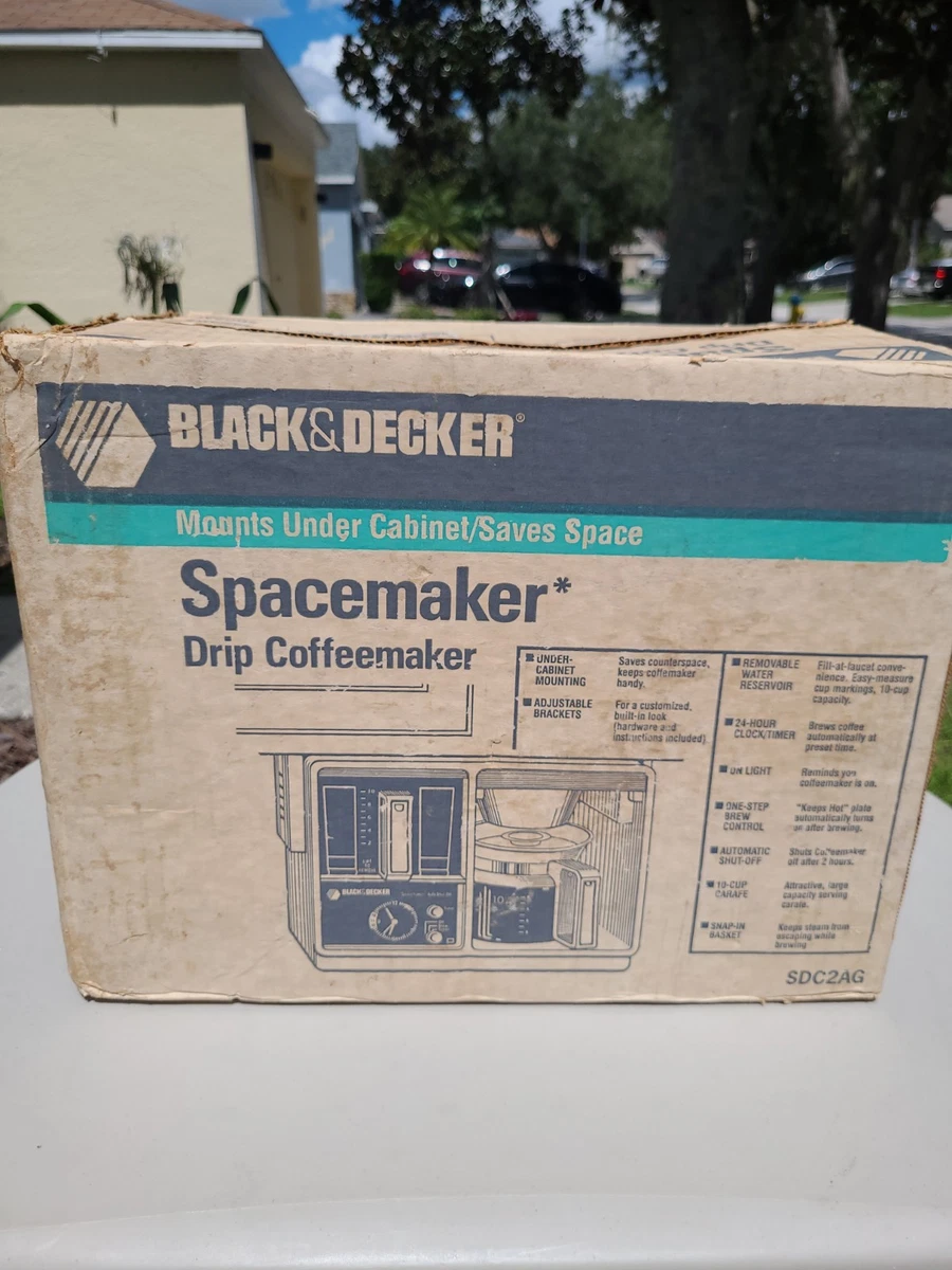 Black & Decker Spacemaker SDC2AG cafetera de goteo caja abierta