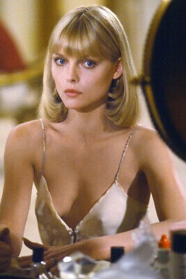 Michelle Pfeiffer 24X36 Color Premium Quality Poster
