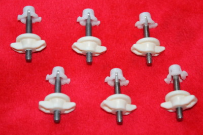 Scirocco II Typ 53B / EINSTELLSCHRAUBEN f.Haupt-Scheinwerfer VW Adjusting screws