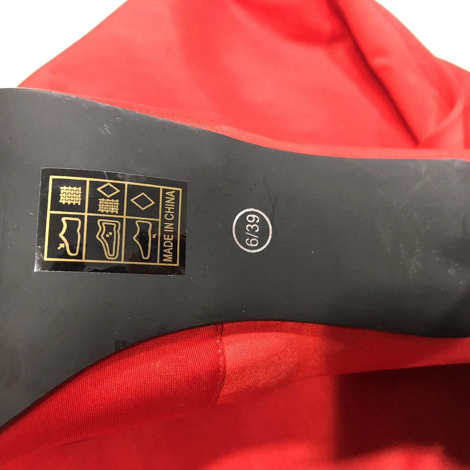 Boohoo 尖头红色袜子大腿高氯丁橡胶靴子女式 6/39 码 — 第 4/4 张图片