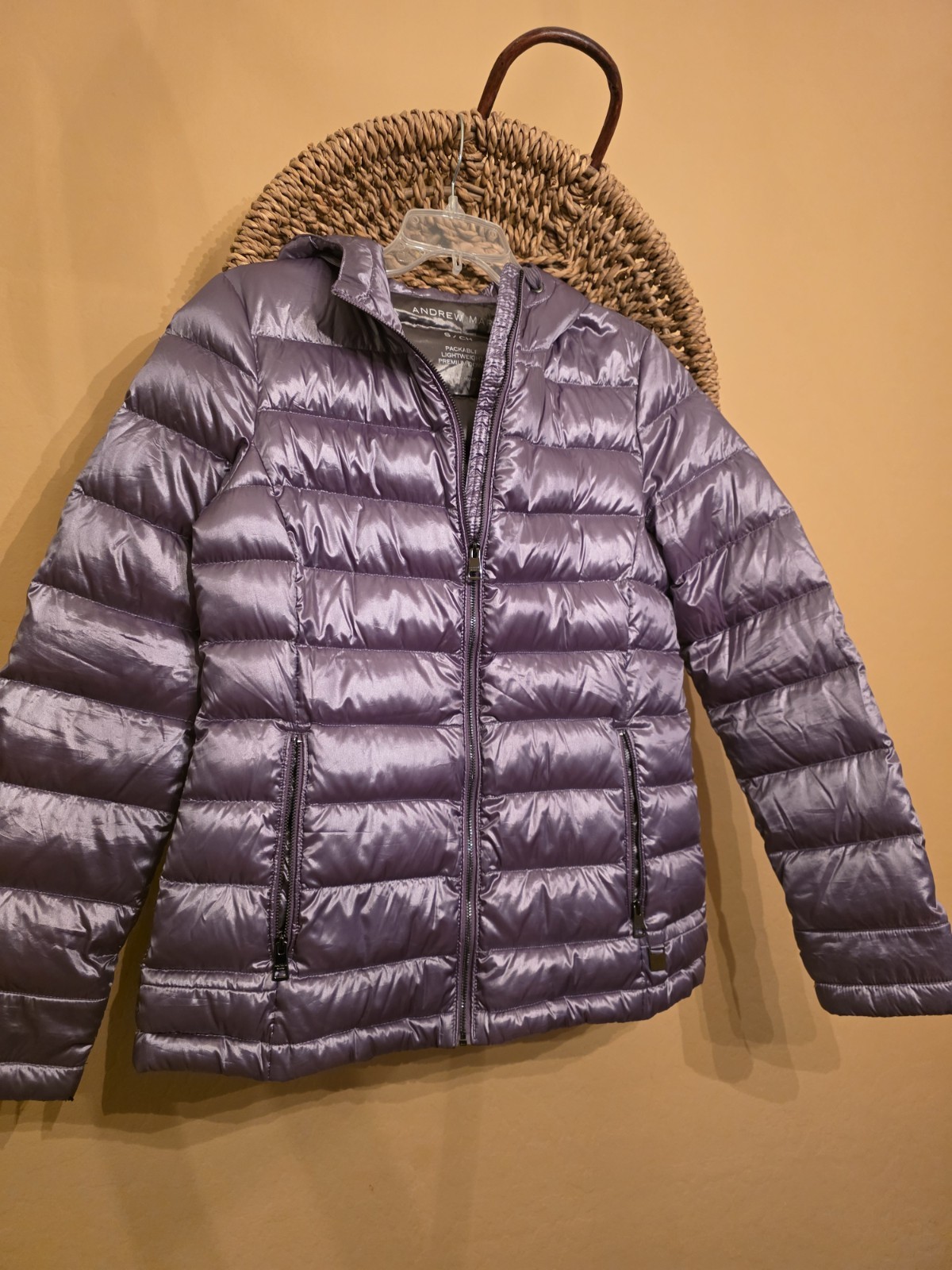 Women's Medium Down Puffer Jacket Packable Andrew… - image 1