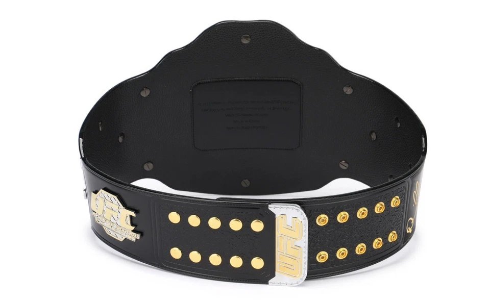 DANIEL CORMIER SIGNED UFC CHAMPIONSHIP REPLICA BELT - Image 4 of 4