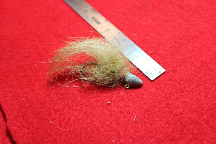 Vintage Jig fishing lure, yellow,and lead,hair,#32