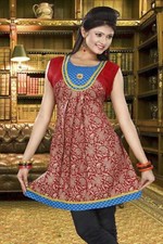 Tunic for Women Floral Design Round Neck Patch with Button Sleeveless Kurti Kurt