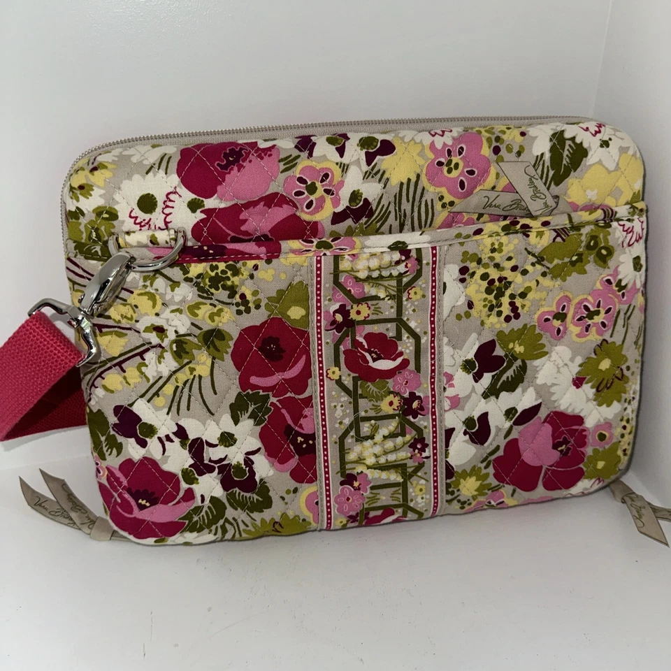 Bandolera Vera Bradley Rosa Floral Mensajero Portátil y Soporte para iPad Rosa Foto 2 de 4
