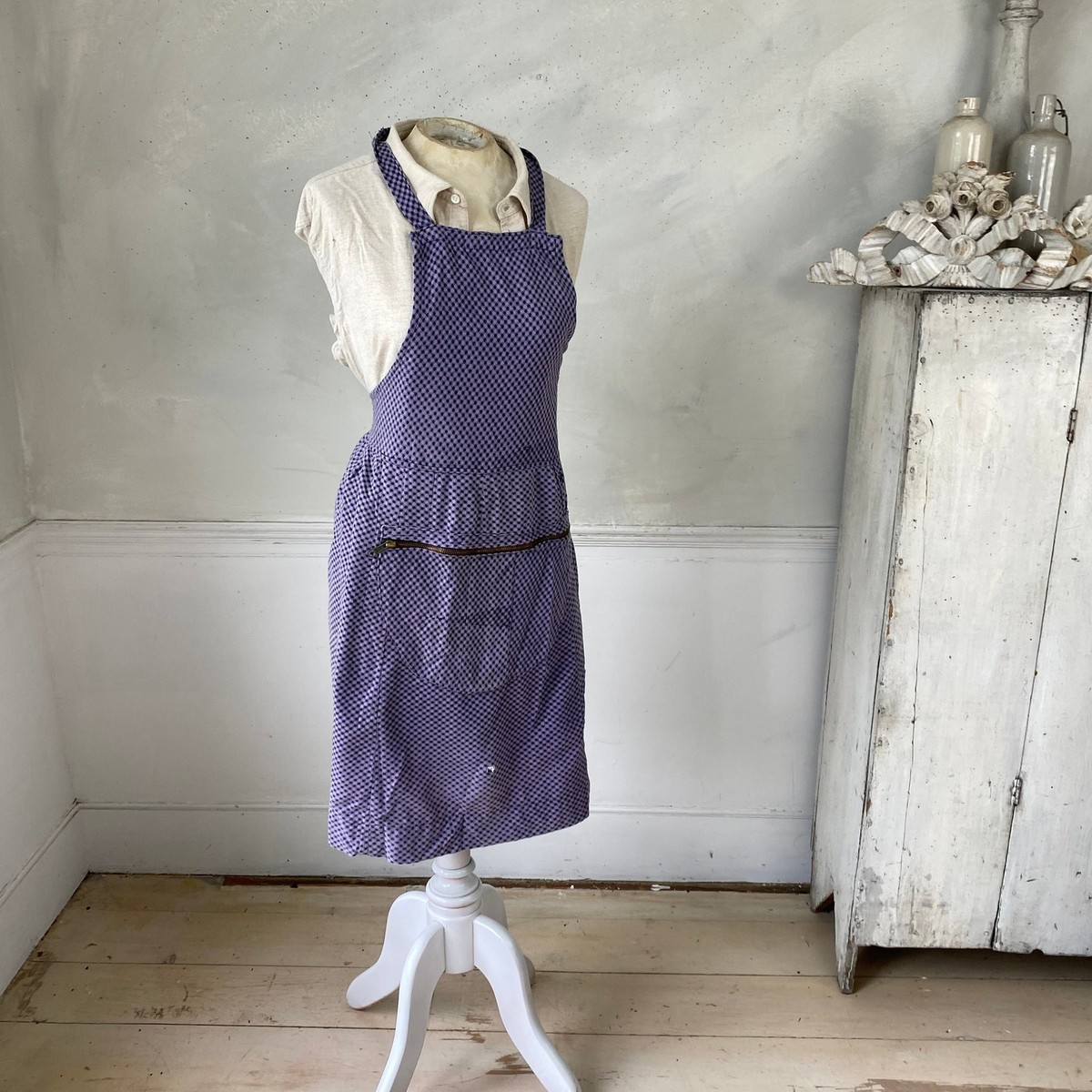 Purple Flannel Apron 1960s-70s Apron Kitchen wear Workwear