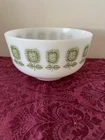 VTG FEDERAL 2 1/2 QT GLASS MIXING BOWL WHITE GREEN FLOWERS HEAT PROOF RARE EUC
